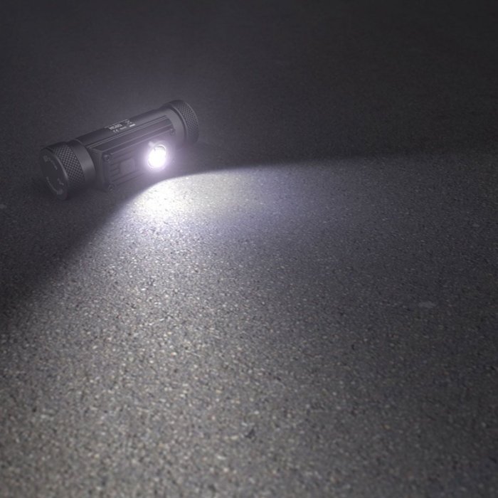 Czołówka Nitecore HC60 1000 Lumenów